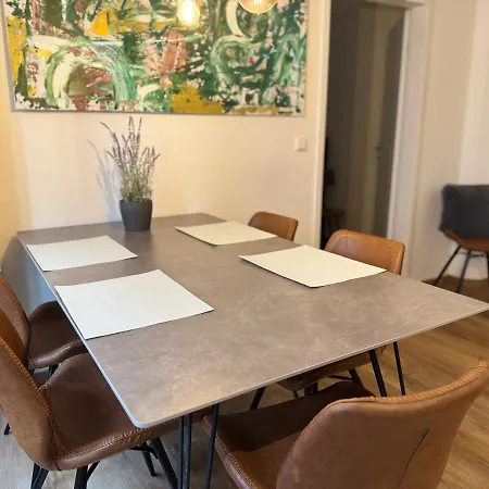 Der Platzhirsch - Design-apartment In Gruener Oase フライブルク