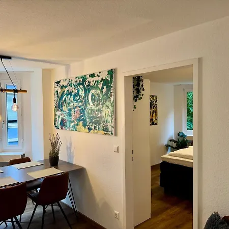 Der Platzhirsch - Design-apartment In Gruener Oase Freiburg im Breisgau