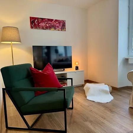 Der Platzhirsch - Design-apartment In Grüner Oase * Friburgo de Brisgovia