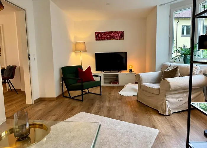 Lägenhet Der Platzhirsch - Design-apartment In Gruener Oase *